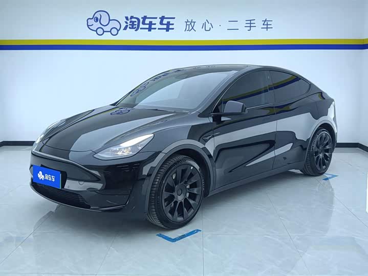 Фото 1 - Tesla Model Y