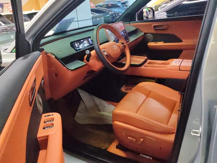 Фото 9 - Toyota bZ3X