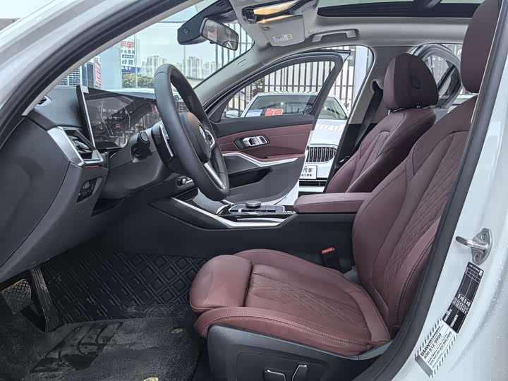 Фото 4 - BMW 3 Series