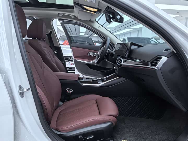 Фото 8 - BMW 3 Series