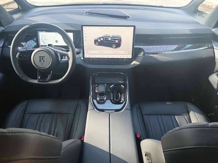 Фото 7 - Zeekr 009