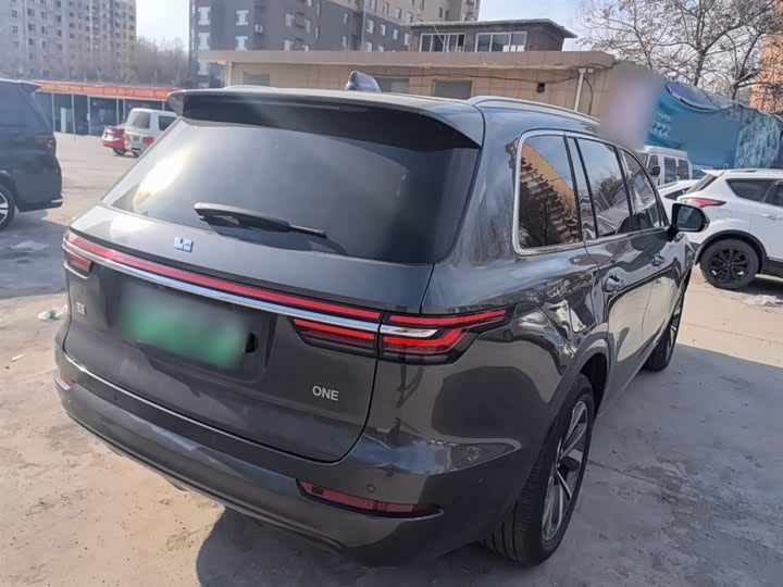 Фото 7 - LiXiang One