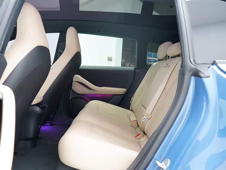 Фото 5 - Nio ET5T