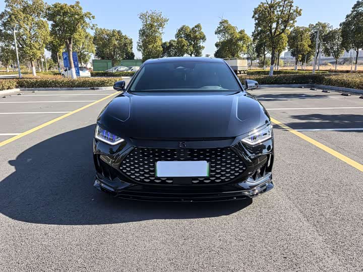 Фото 2 - BYD Han