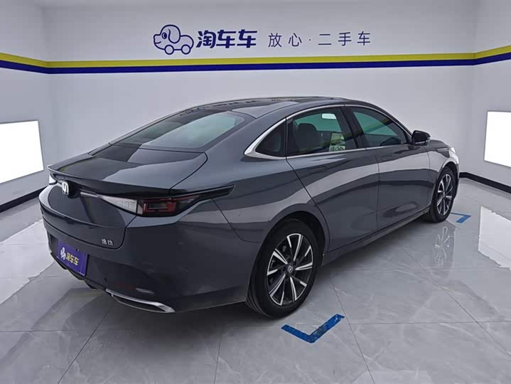 Фото 3 - Changan Eado Plus