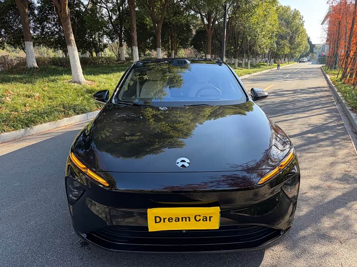 Фото 2 - Nio ET7