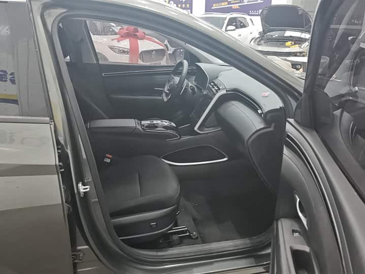 Фото 8 - Hyundai Tucson L