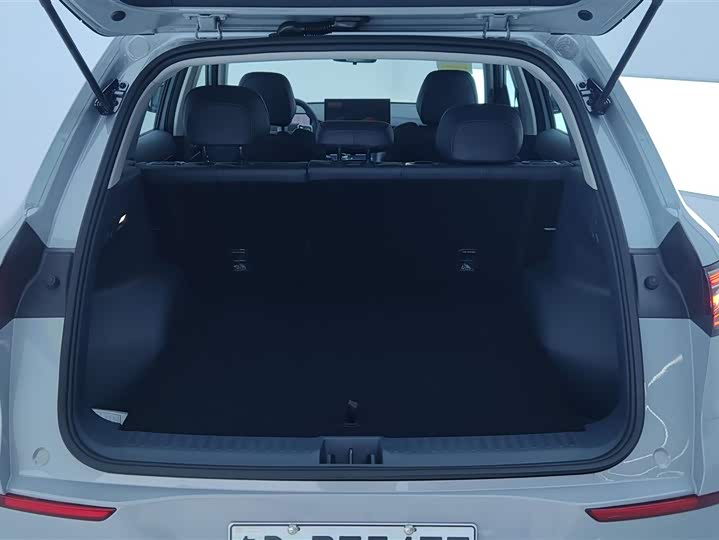 Фото 4 - Geely Galaxy E5