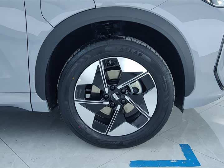 Фото 6 - Geely Galaxy E5