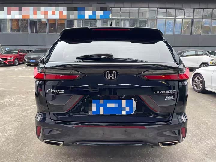 Фото 7 - Honda Breeze