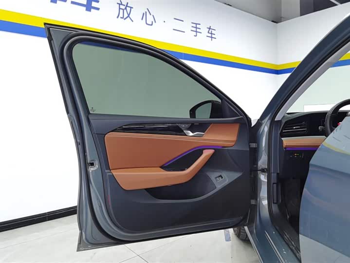 Фото 7 - Volkswagen Magotan