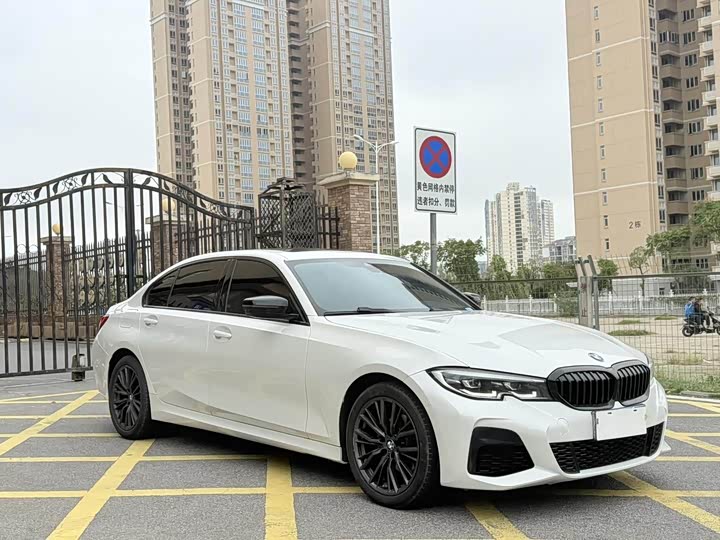 Фото 3 - BMW 3 Series