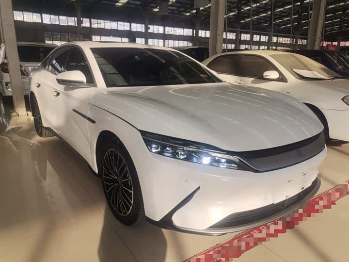 Фото 4 - BYD Han