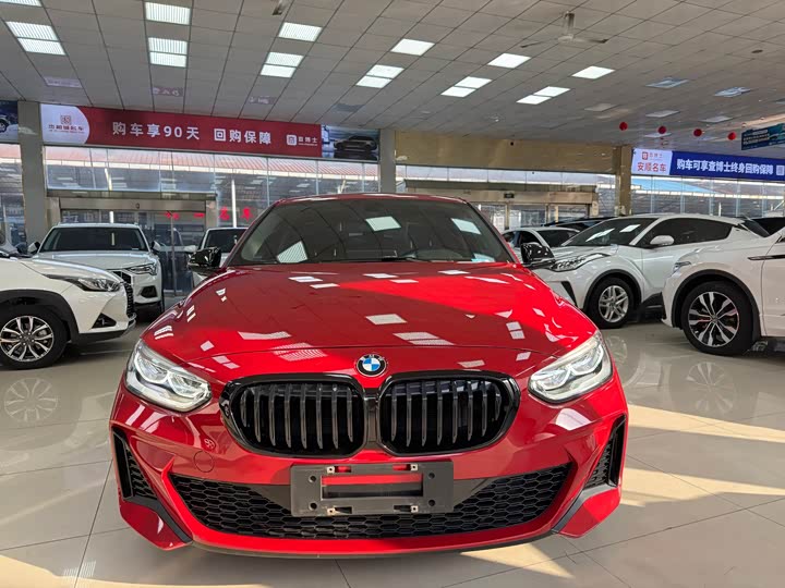 Фото 2 - BMW 1 Series