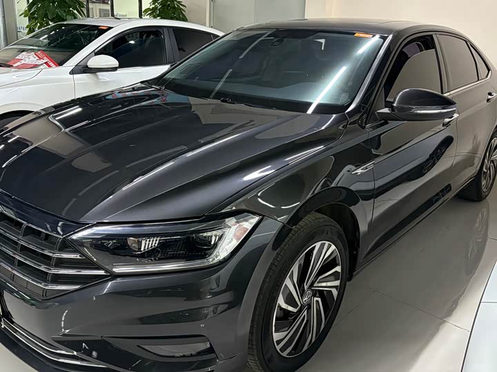 Фото 3 - Volkswagen Sagitar L