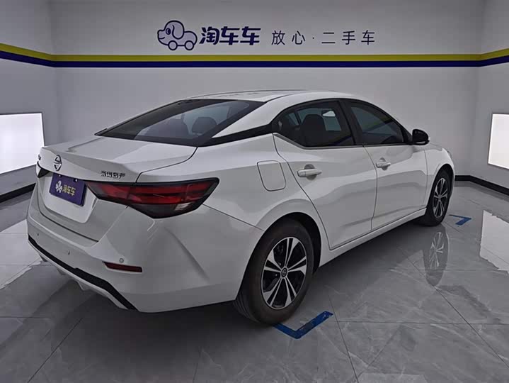 Фото 3 - Nissan Sylphy