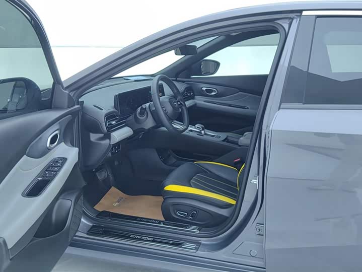 Фото 8 - GAC Trumpchi Empow R