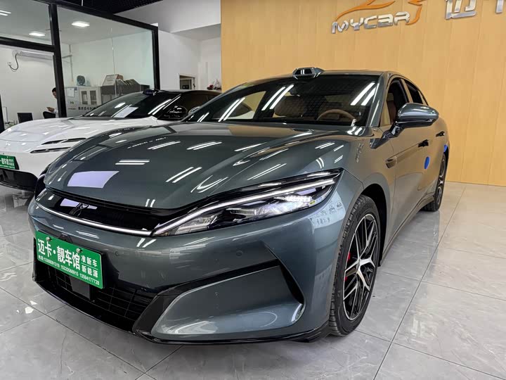 Фото 2 - BYD Han L