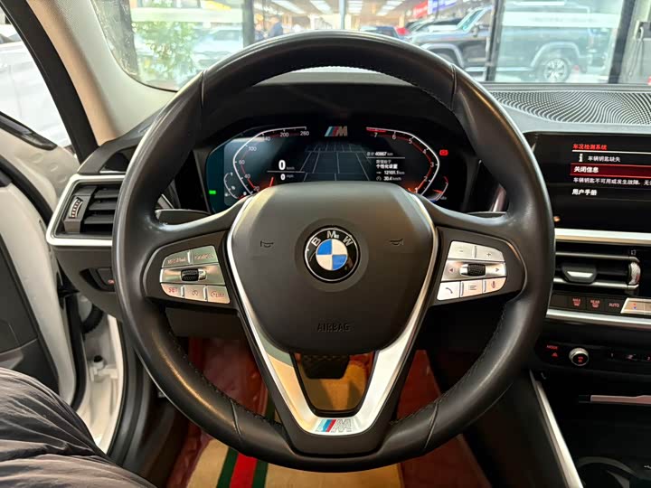 Фото 6 - BMW 3 Series