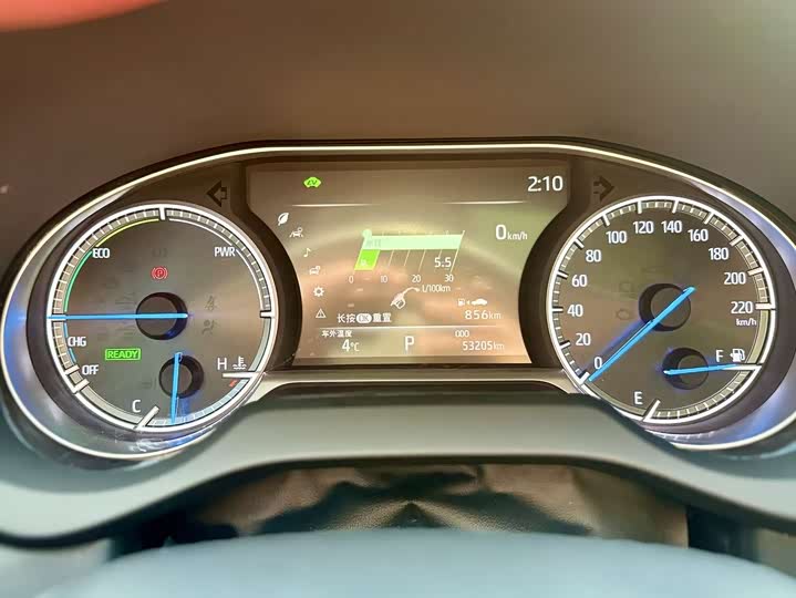 Фото 7 - Toyota Harrier