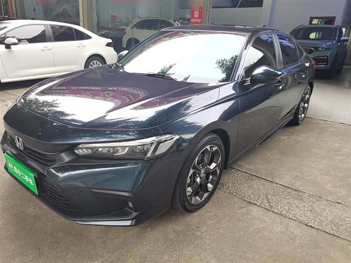 Фото 2 - Honda Civic