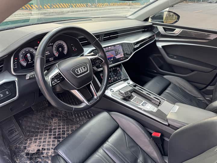 Фото 4 - Audi A7
