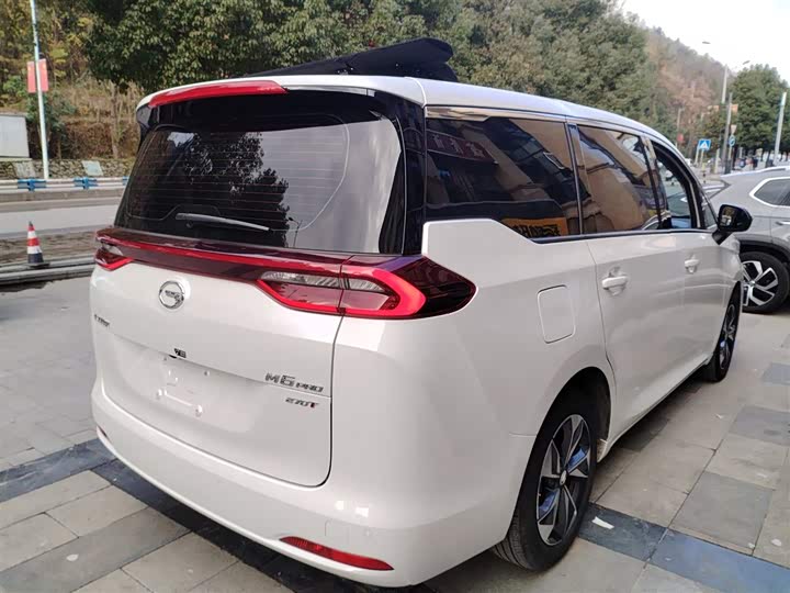 Фото 7 - GAC Trumpchi M6