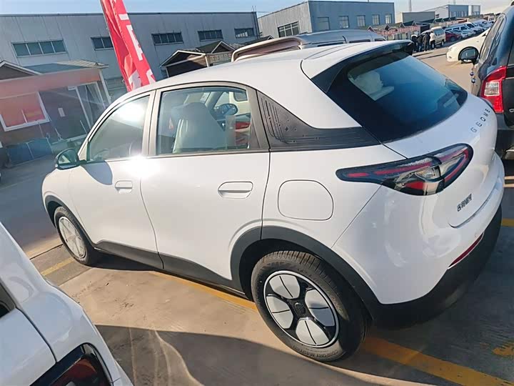 Фото 5 - Geely Galaxy Geome