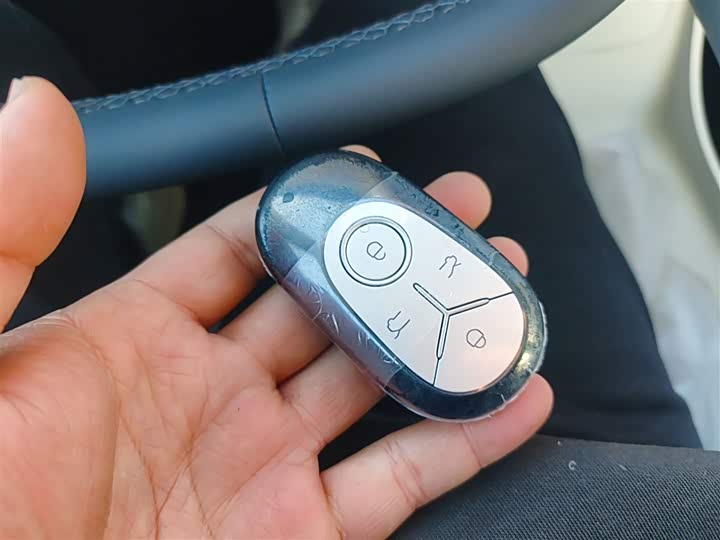 Фото 9 - Geely Galaxy Geome