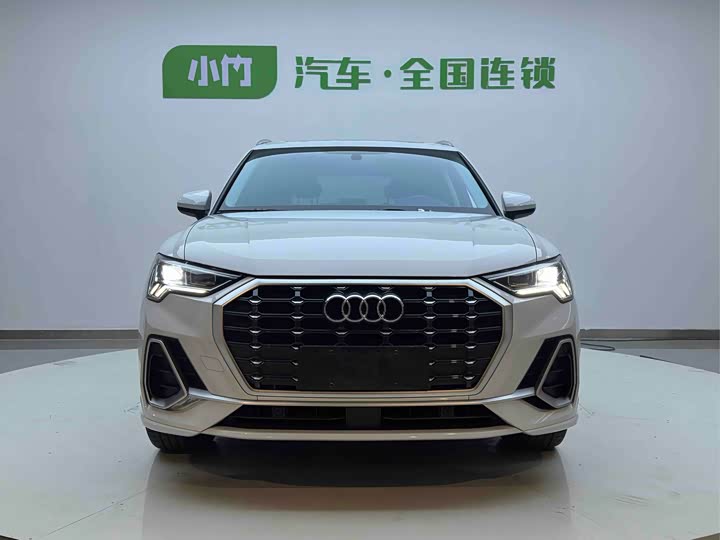 Фото 2 - Audi Q3