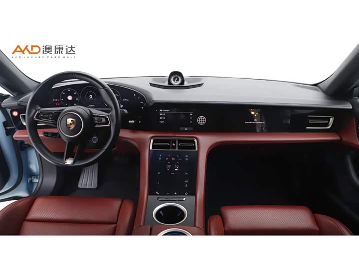 Фото 5 - Porsche Taycan