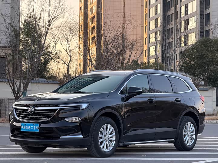 Фото 1 - Buick Enclave