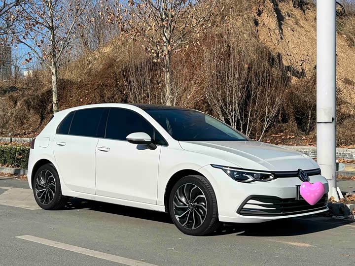 Фото 3 - Volkswagen Golf