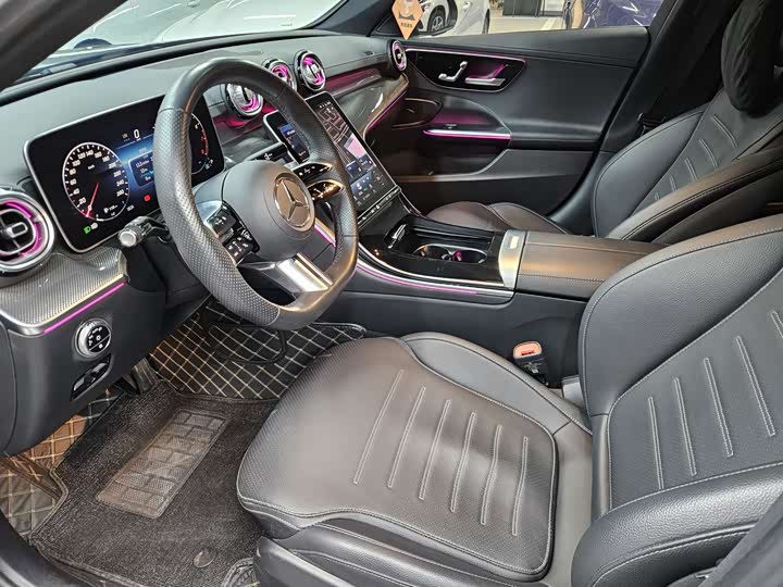 Фото 6 - Mercedes-Benz C-Class