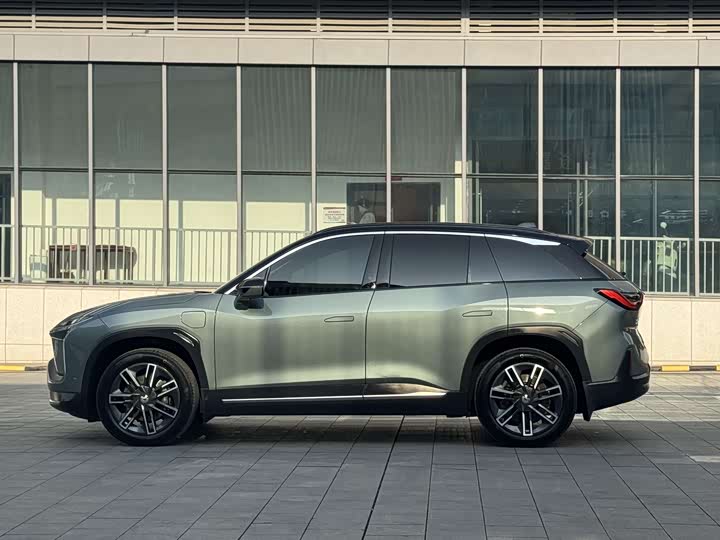 Фото 9 - Nio ES6