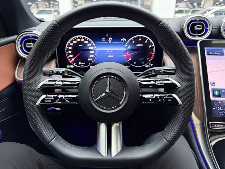Фото 5 - Mercedes-Benz GLC-Class