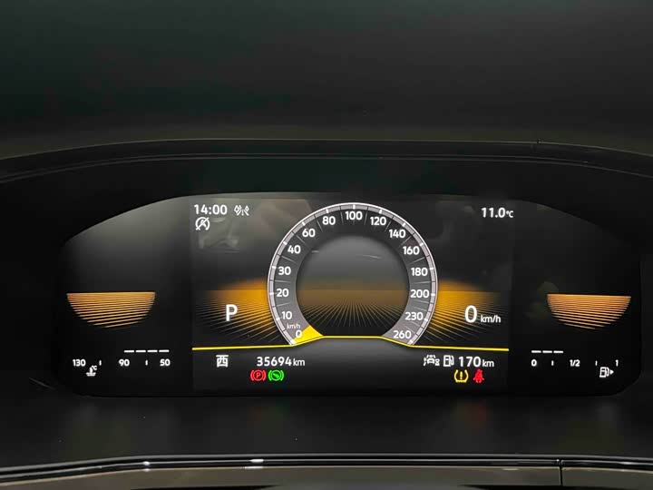 Фото 7 - Volkswagen Tharu