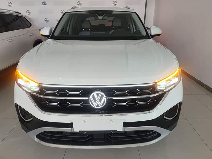 Фото 3 - Volkswagen Tayron