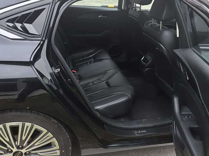 Фото 6 - Hongqi H5