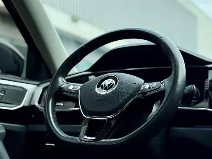 Фото 9 - Volkswagen Tayron