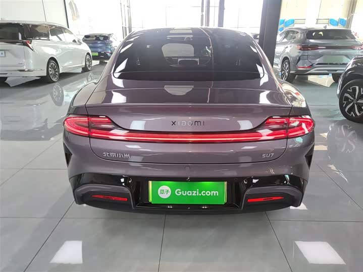 Фото 6 - Xiaomi SU7