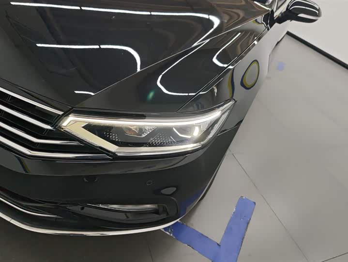 Фото 5 - Volkswagen Magotan