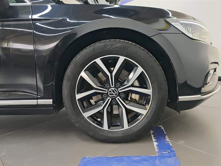 Фото 6 - Volkswagen Magotan