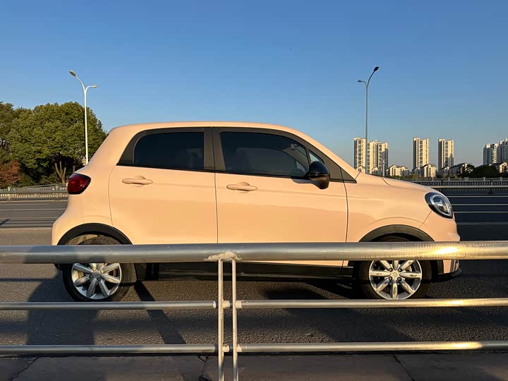 Фото 8 - Leapmotor T03