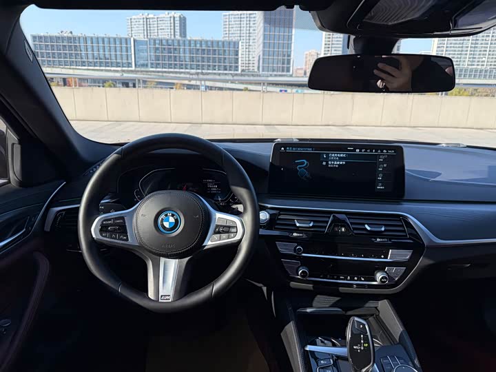 Фото 9 - BMW 5 Series Hybrid