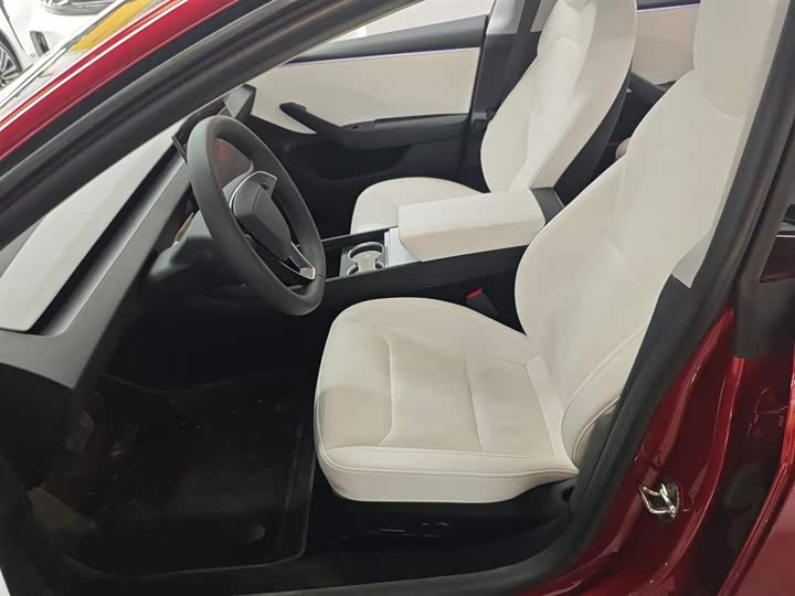 Фото 7 - Tesla Model 3