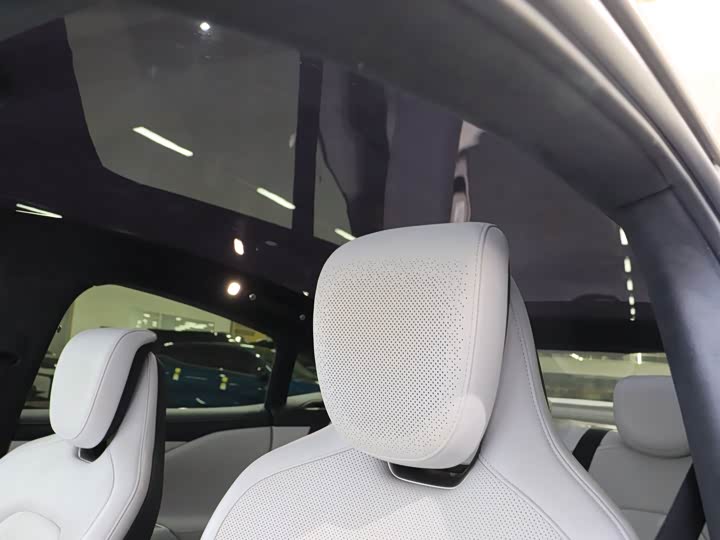 Фото 9 - Xiaomi SU7