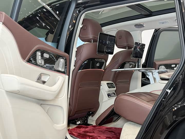 Фото 6 - Mercedes-Benz GLS-Class