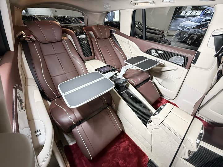 Фото 9 - Mercedes-Benz GLS-Class