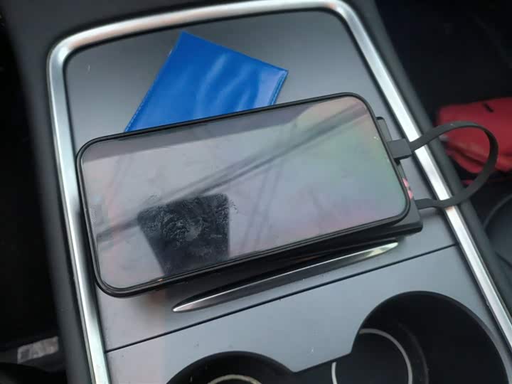 Фото 9 - Tesla Model Y